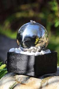 Tischbrunnen aus Edelstahl